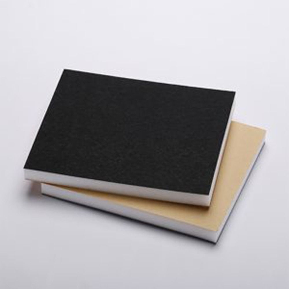 Planchas de espuma t&eacute;cnica con velo textil negro y beige